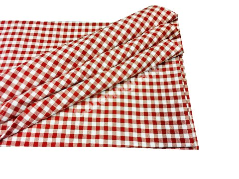 ubrus červený 240x240