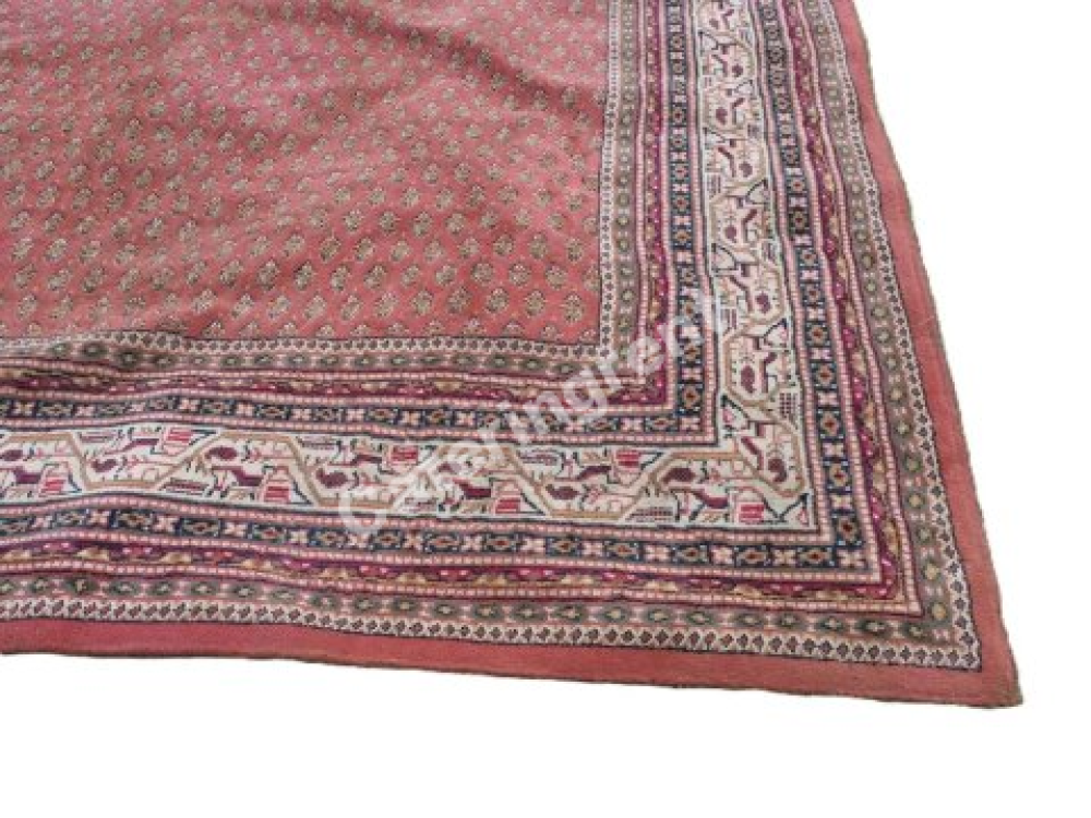 Perský koberec červený