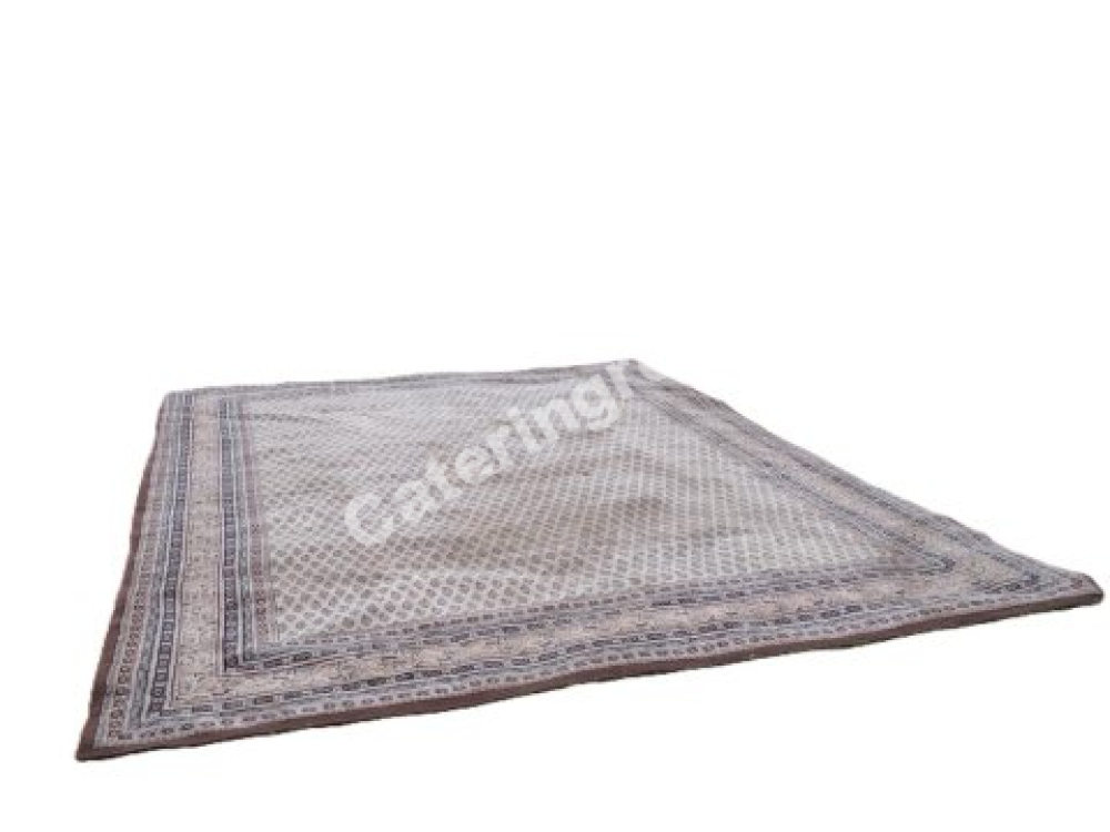 Perský koberec hnědý